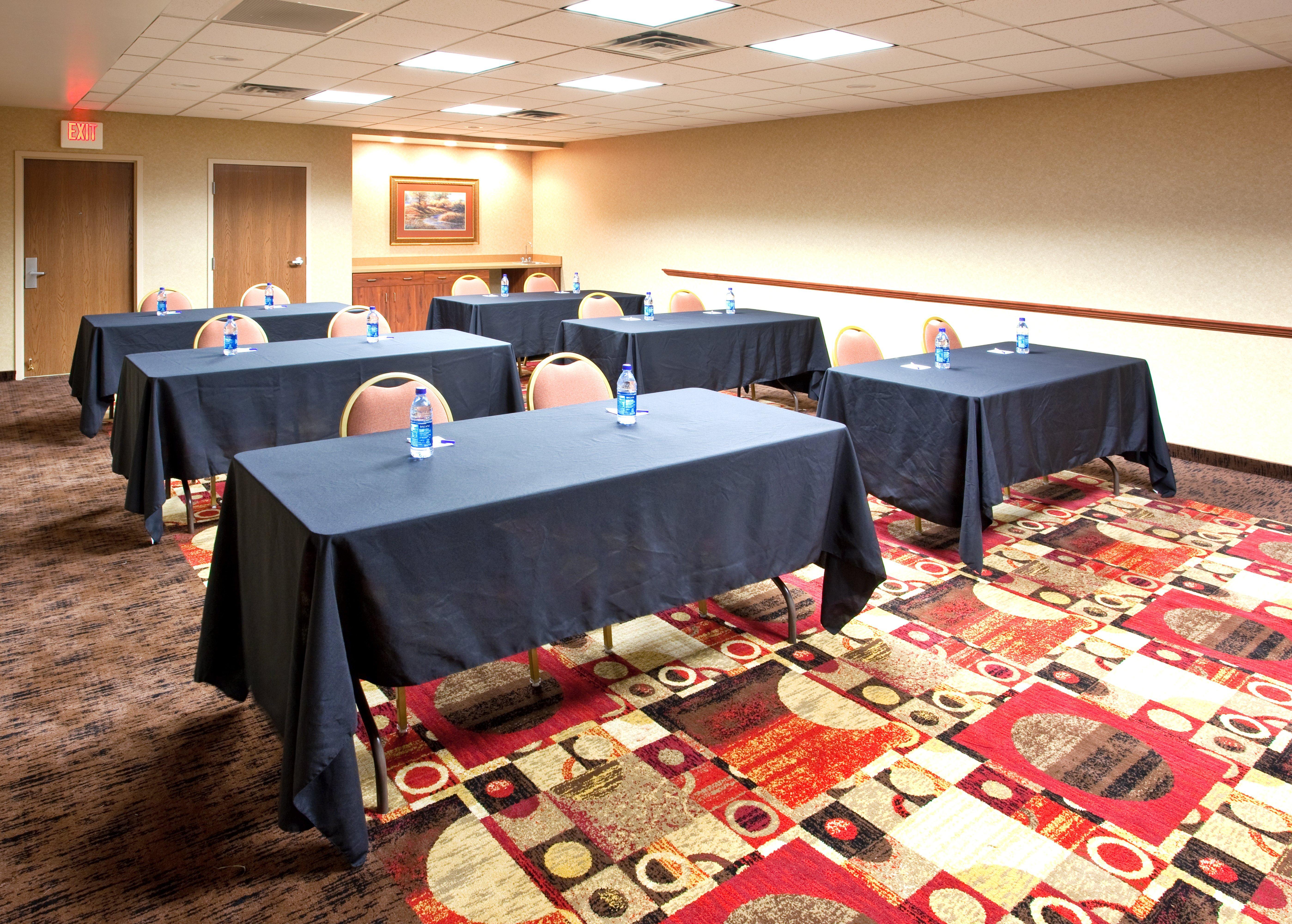 Holiday Inn Express Hotel & Suites Bowling Green By Ihg Esterno foto