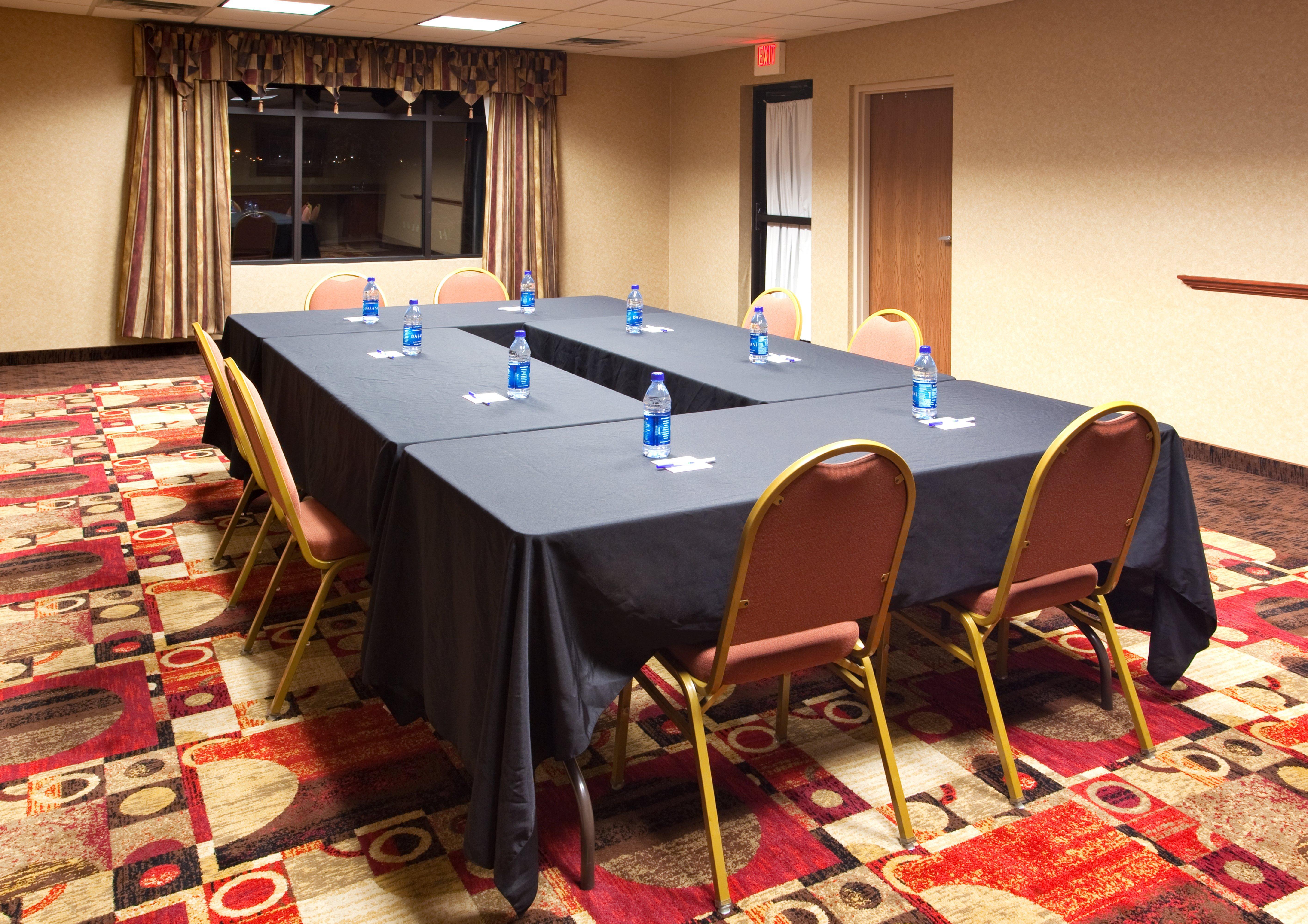 Holiday Inn Express Hotel & Suites Bowling Green By Ihg Esterno foto