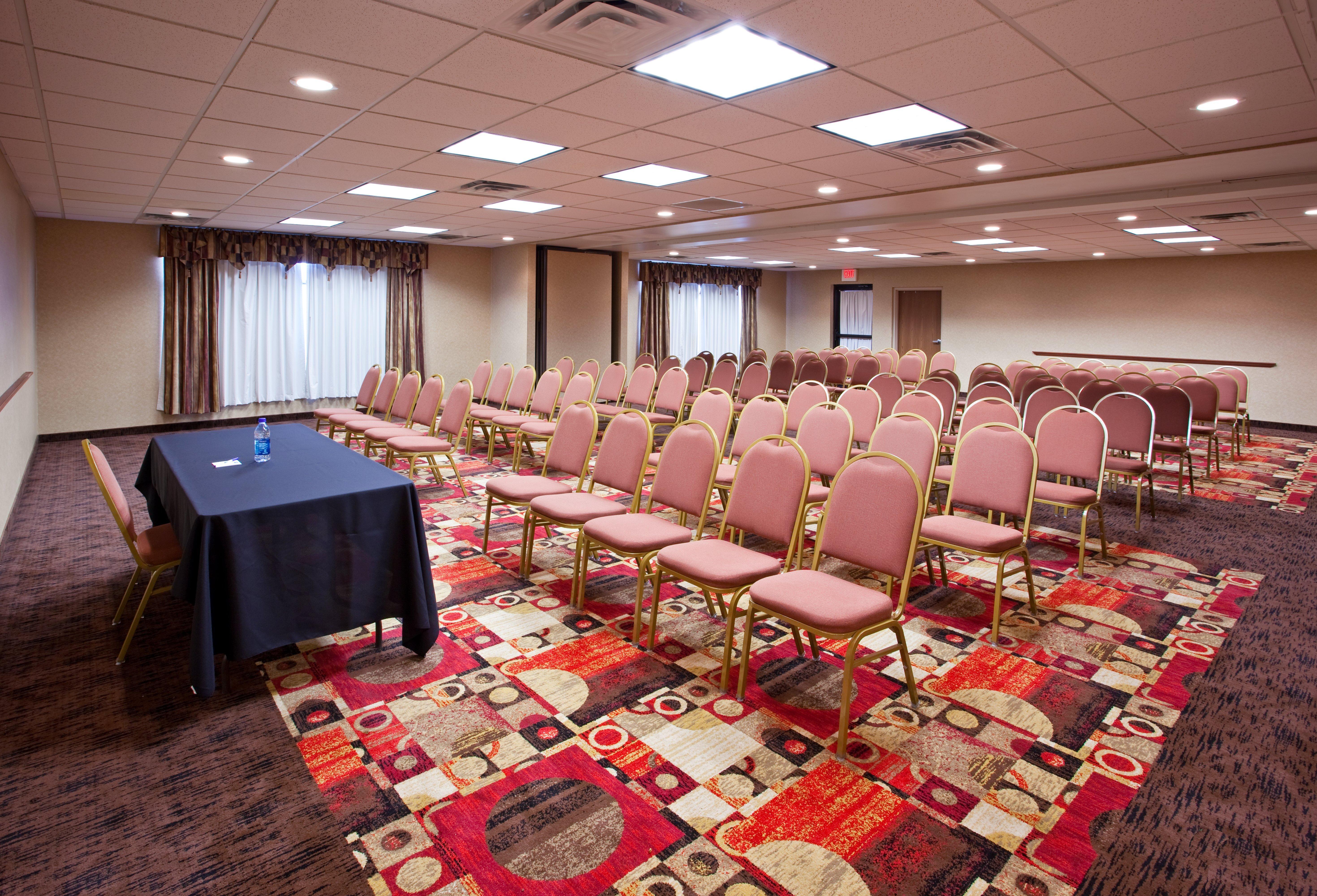 Holiday Inn Express Hotel & Suites Bowling Green By Ihg Esterno foto