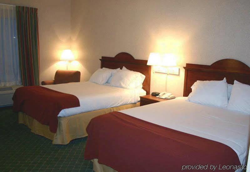 Holiday Inn Express Hotel & Suites Bowling Green By Ihg Esterno foto
