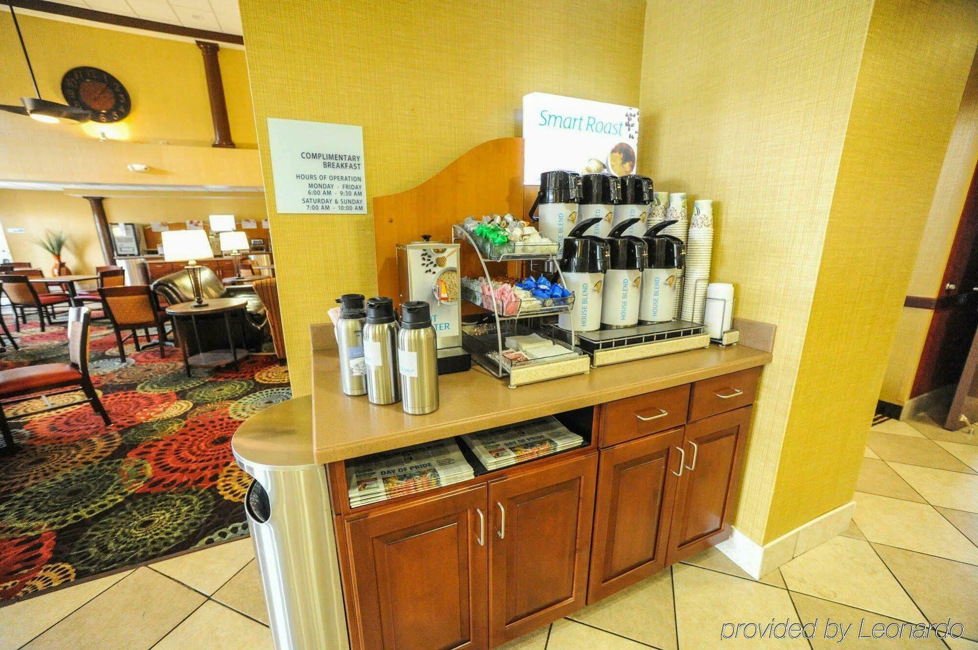 Holiday Inn Express Hotel & Suites Bowling Green By Ihg Esterno foto